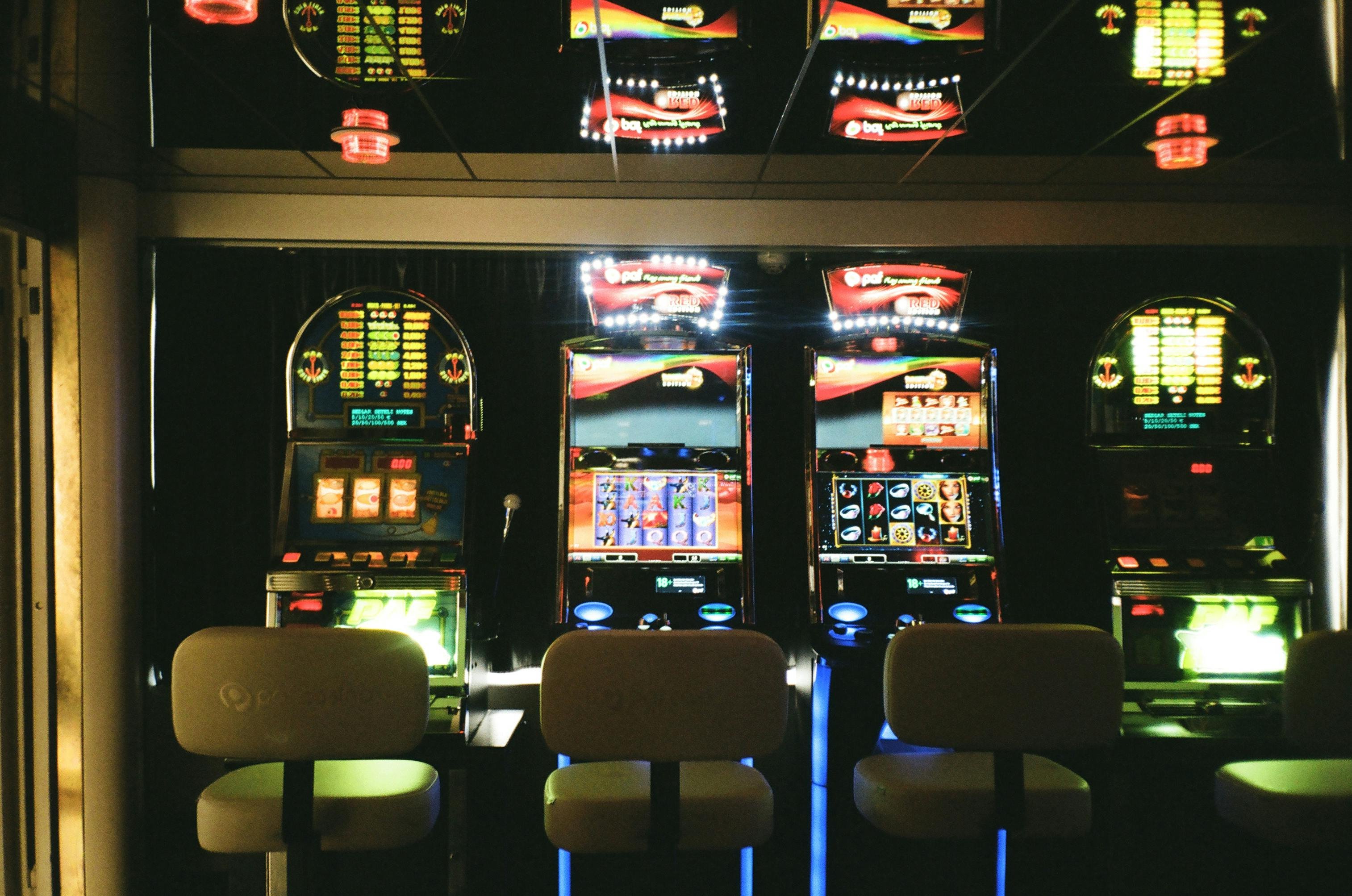 Payout chart for Texas Hold'em Bonus hands displayed at nomor kamplengan live table